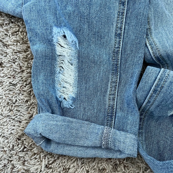 Nastygal denim ripped mom jeans - Picture 2 of 3